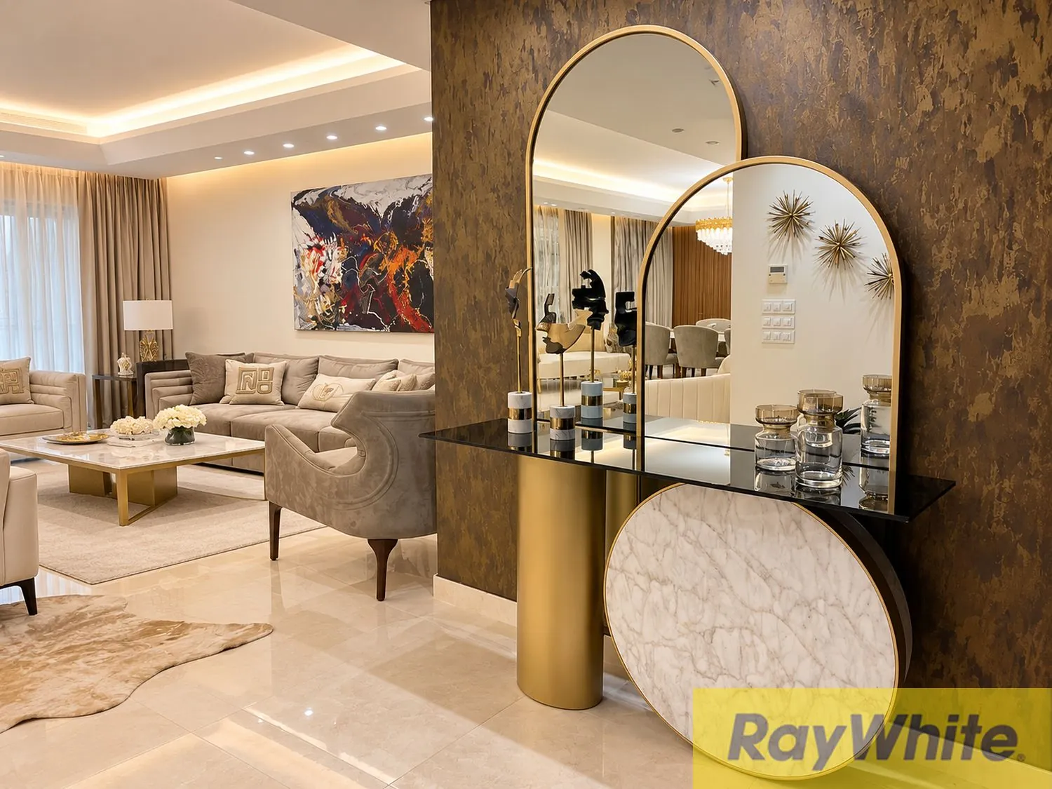 Furnished Apartment For Sale In Unesco — الصورة 5