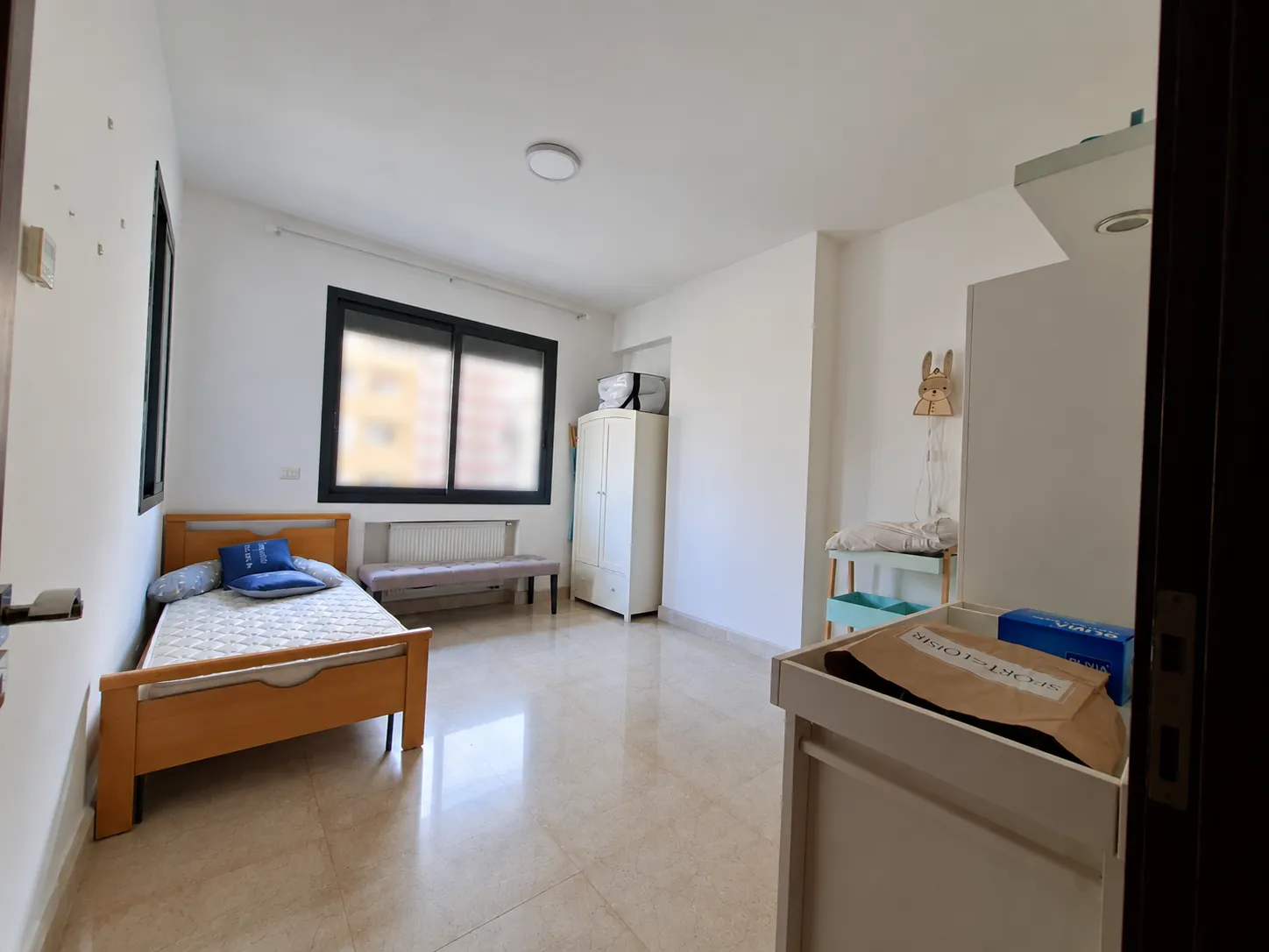 Luxury Furnished Apartment For Rent In Jal El Dib | Prime Location — الصورة 2