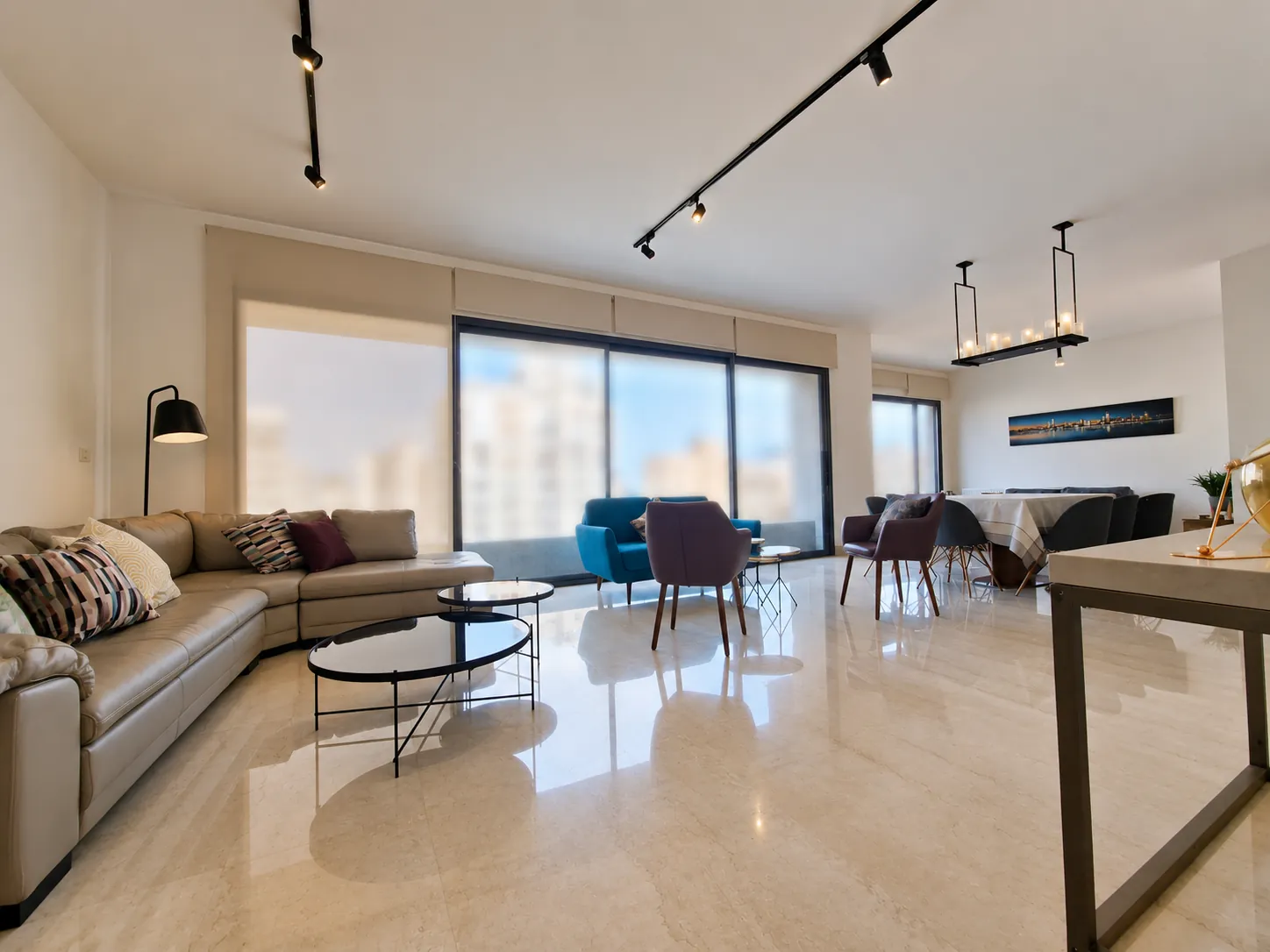 Luxury Furnished Apartment For Rent In Jal El Dib | Prime Location — الصورة 4
