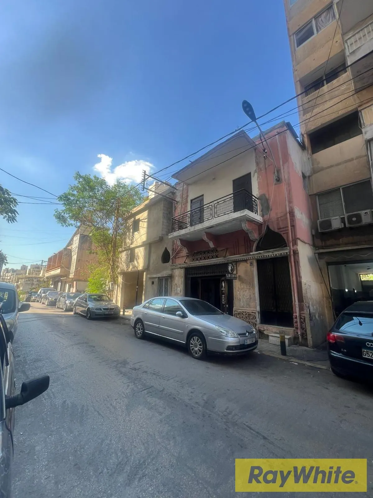 Land For Sale In Achrafieh Rmeil | Prime Location — الصورة 2