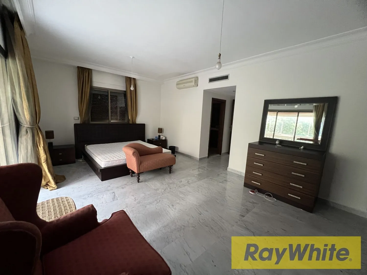 Luxury Furnished Apartment For Rent In Biyada | Open Sea View — الصورة 4