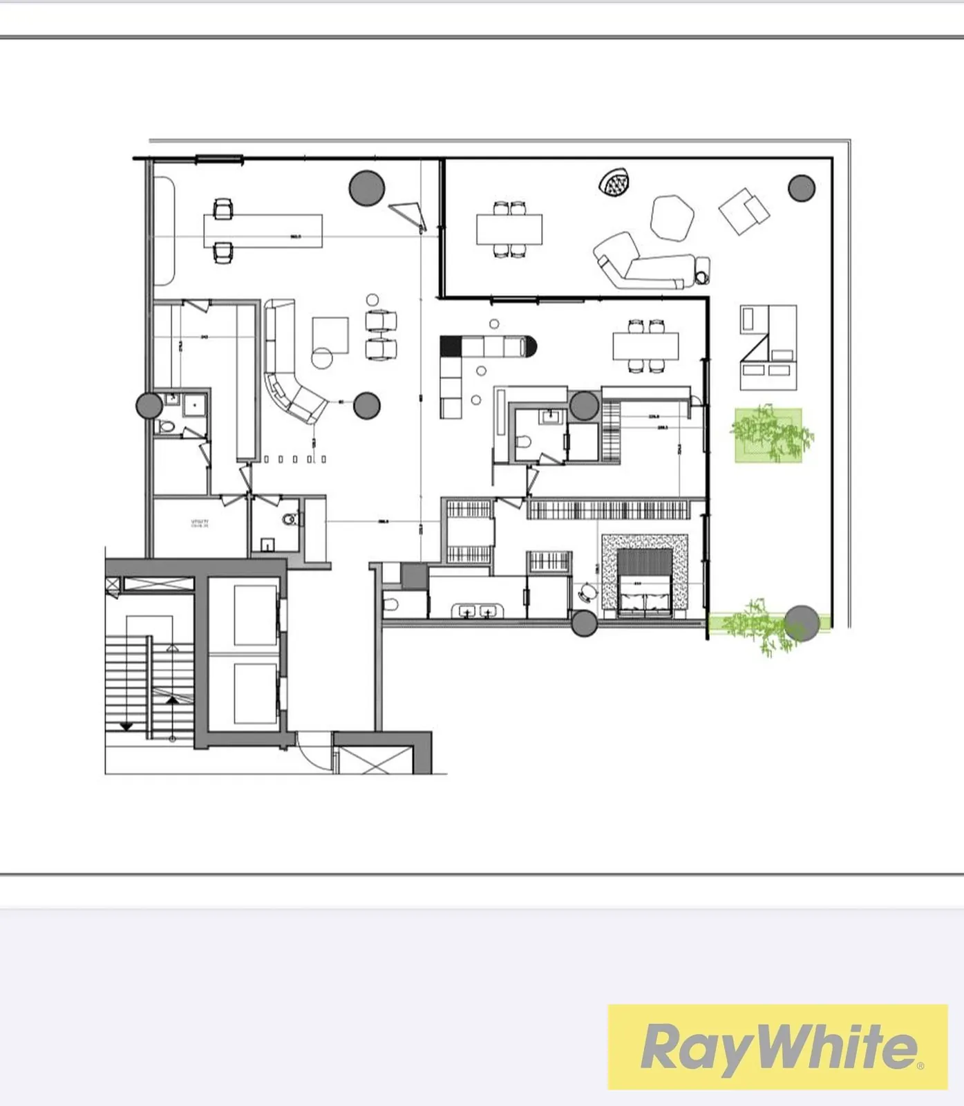 Deluxe Apartment For Sale In Downtown | Prime Location — photo 2