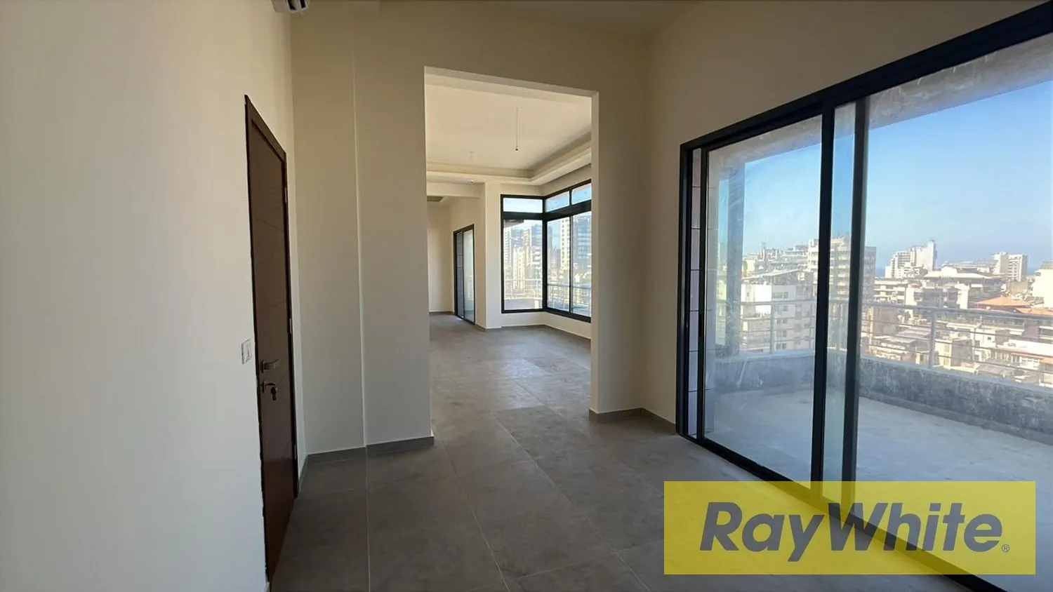 Apartment For Sale In Verdun — الصورة 3
