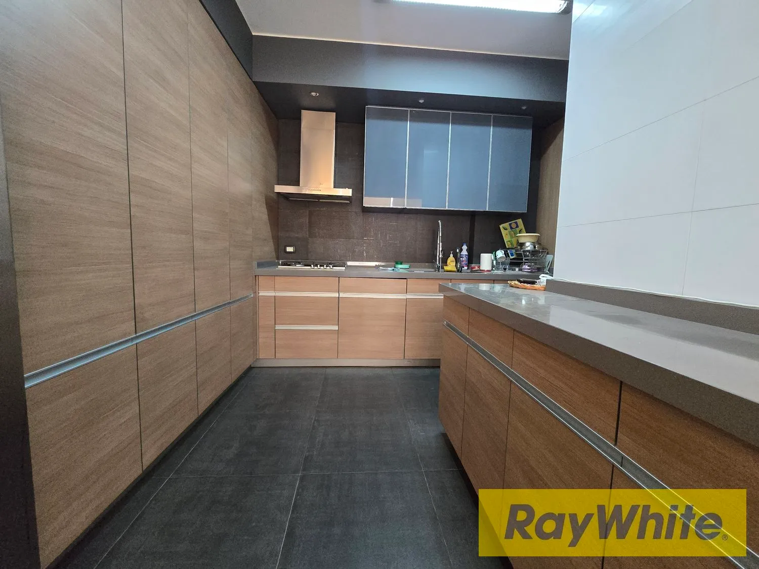 Fully Furnished Apartment For Rent In Achrafieh — photo 4