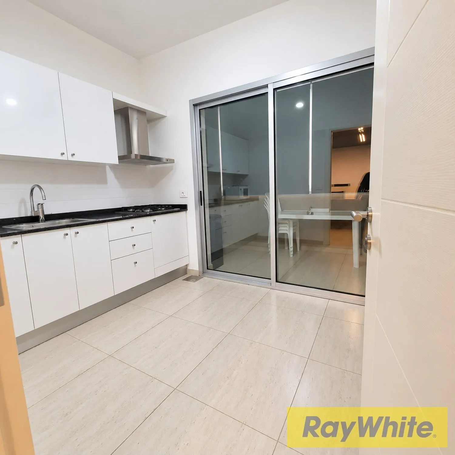 Fully Furnished And Equipped Apartment Or Office For Sale In Sin El Fil — photo 3