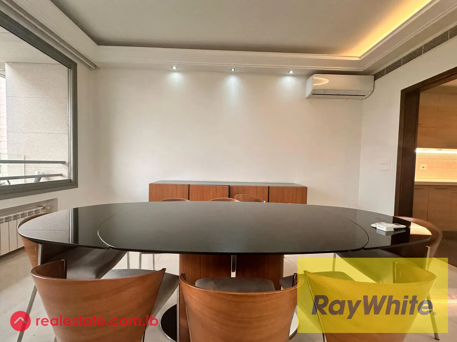 Apartment For Rent In Ramlet Al-baydah