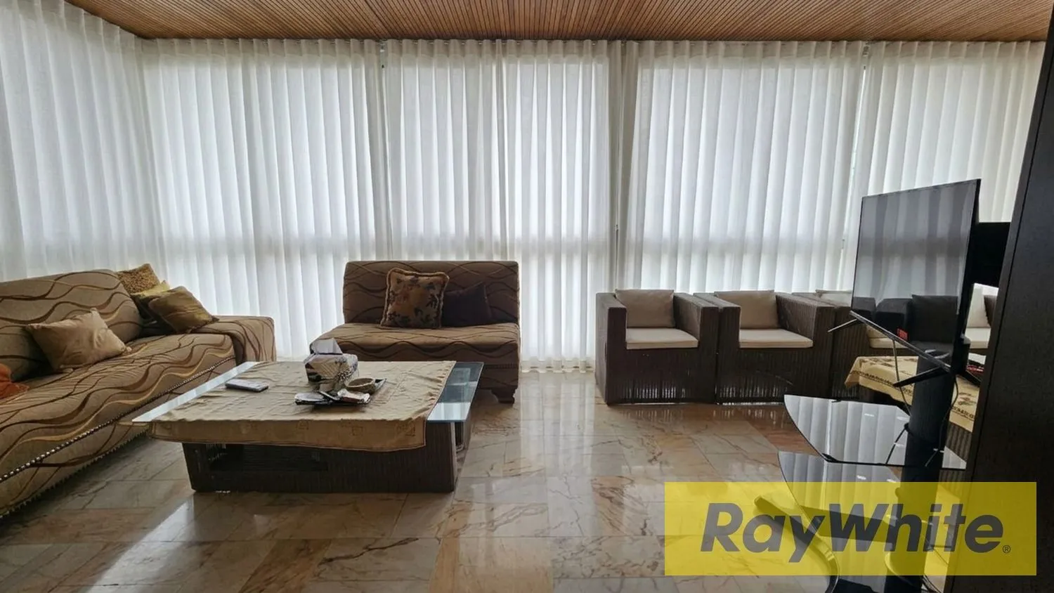 Apartment For Sale In Hazmieh Mar Takla
