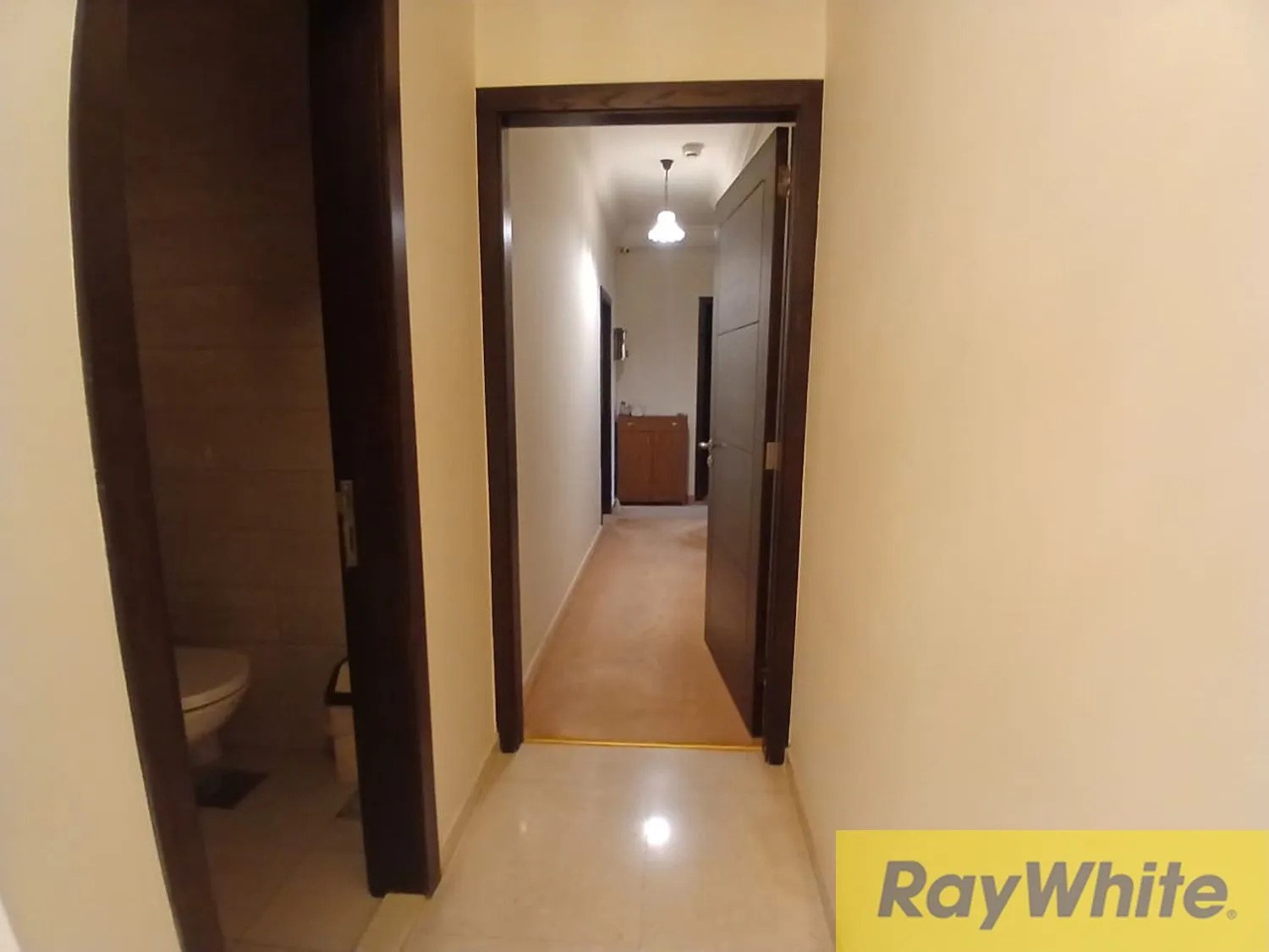 Apartment For Sale In Aicha Bakkar — الصورة 3