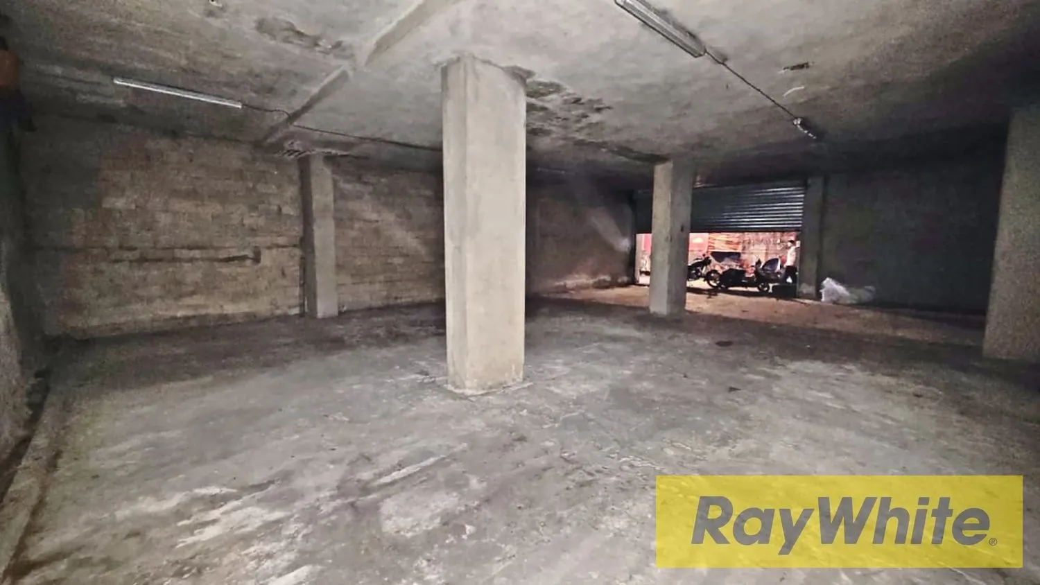 For Sale | Warehouse In Saifi, Achrafieh — photo 3