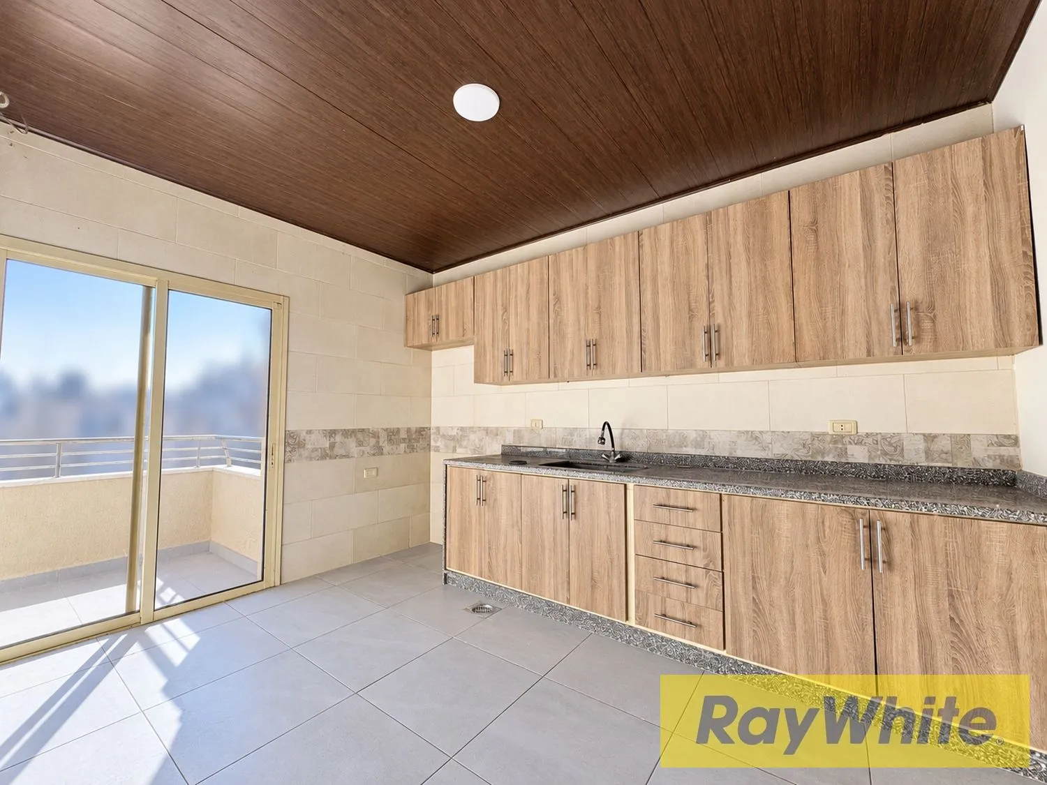 Apartment For Sale In Sin El Fil — photo 2