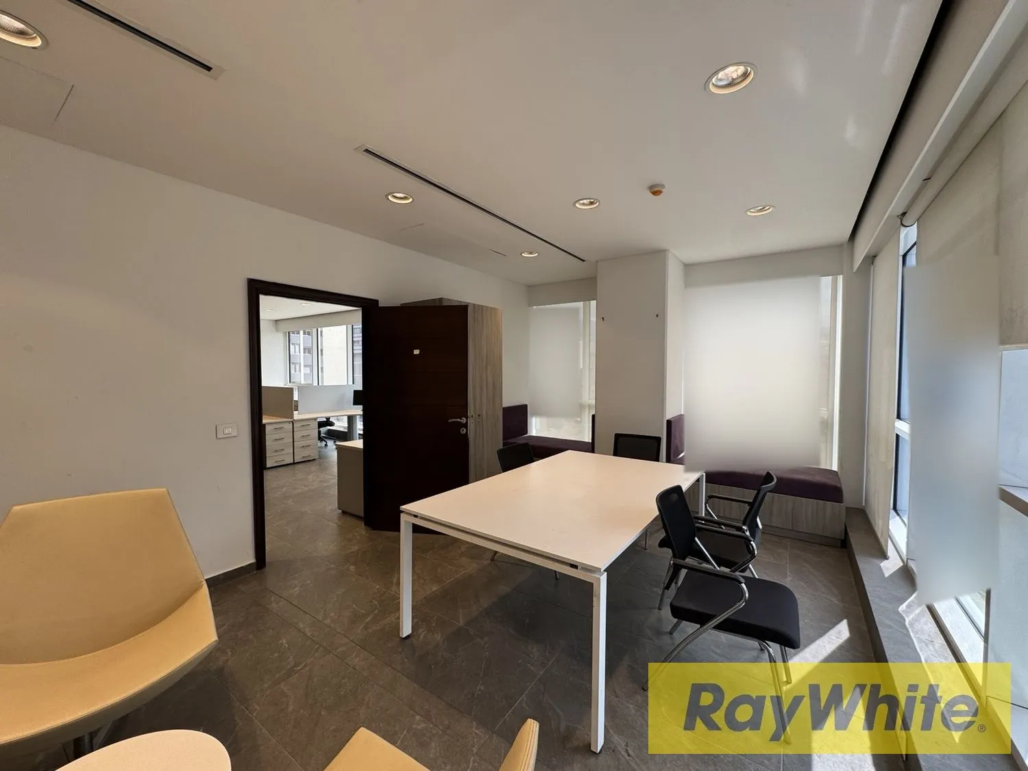 140 Sqm Fully Furnished Office – Mirna Chalouhi Highway — الصورة 4