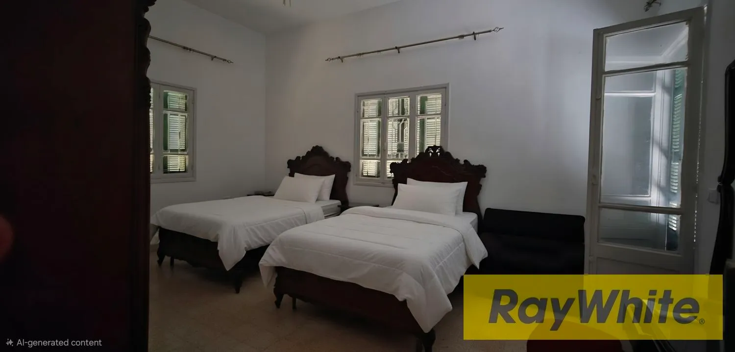 Furnished Vintage Apartment For Rent In Sodeco, Rizk Area — photo 2