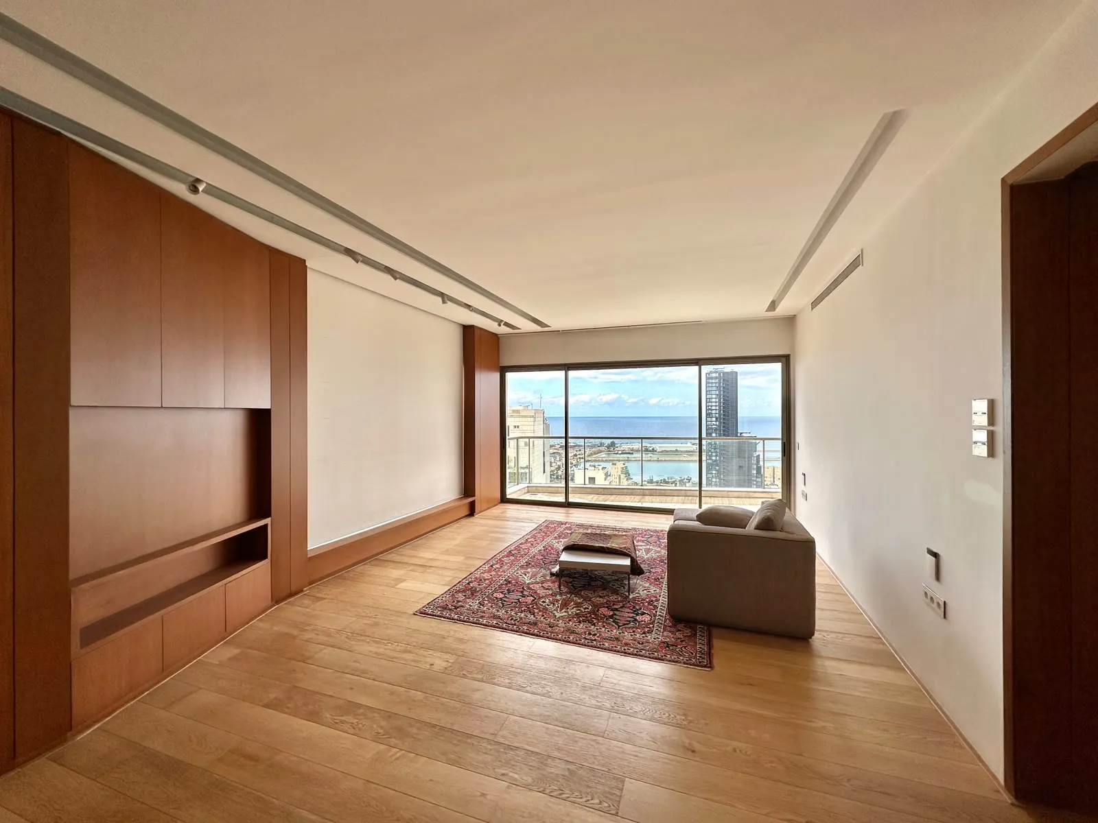 5BR Apartment for Sale in Saifi — الصورة 3