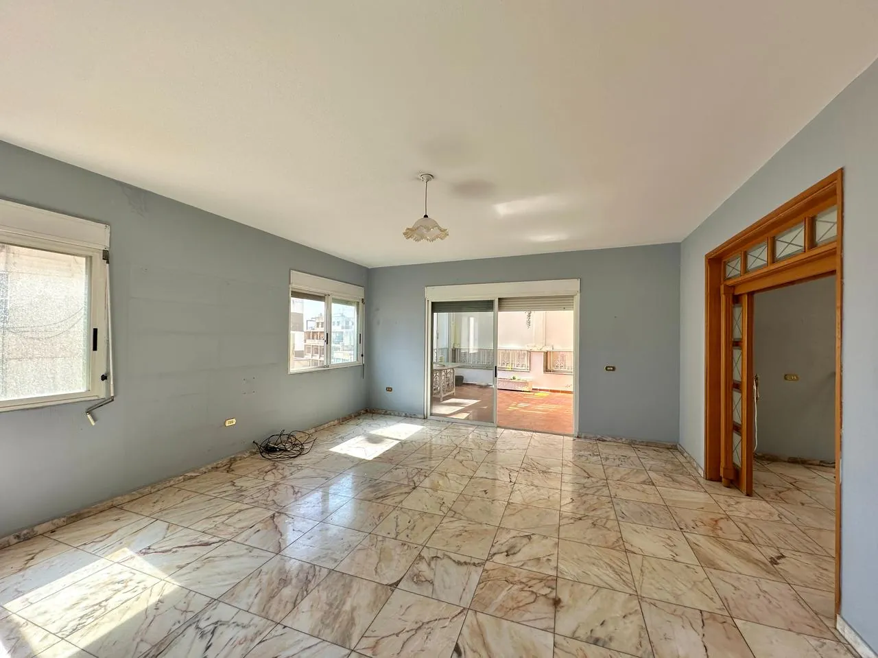 3BR Apartment for Rent in Manara — الصورة 1