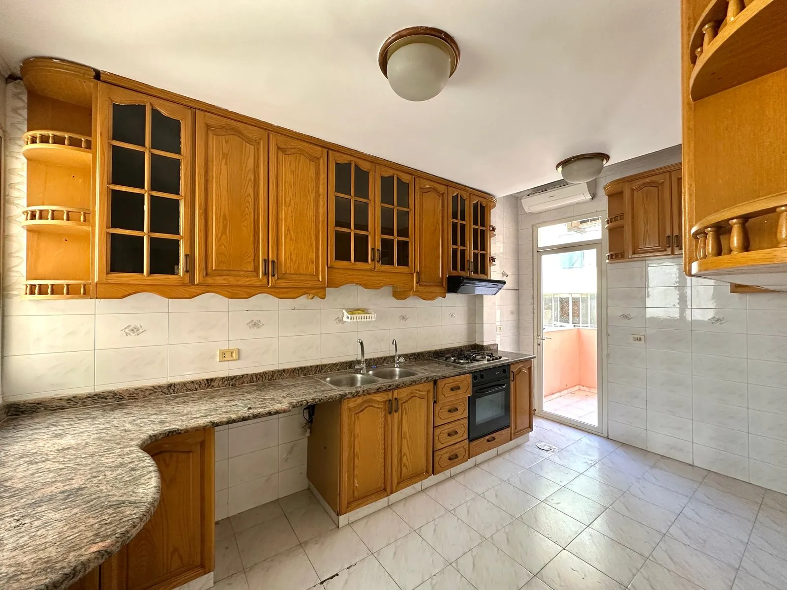 3BR Apartment for Rent in Manara — الصورة 3