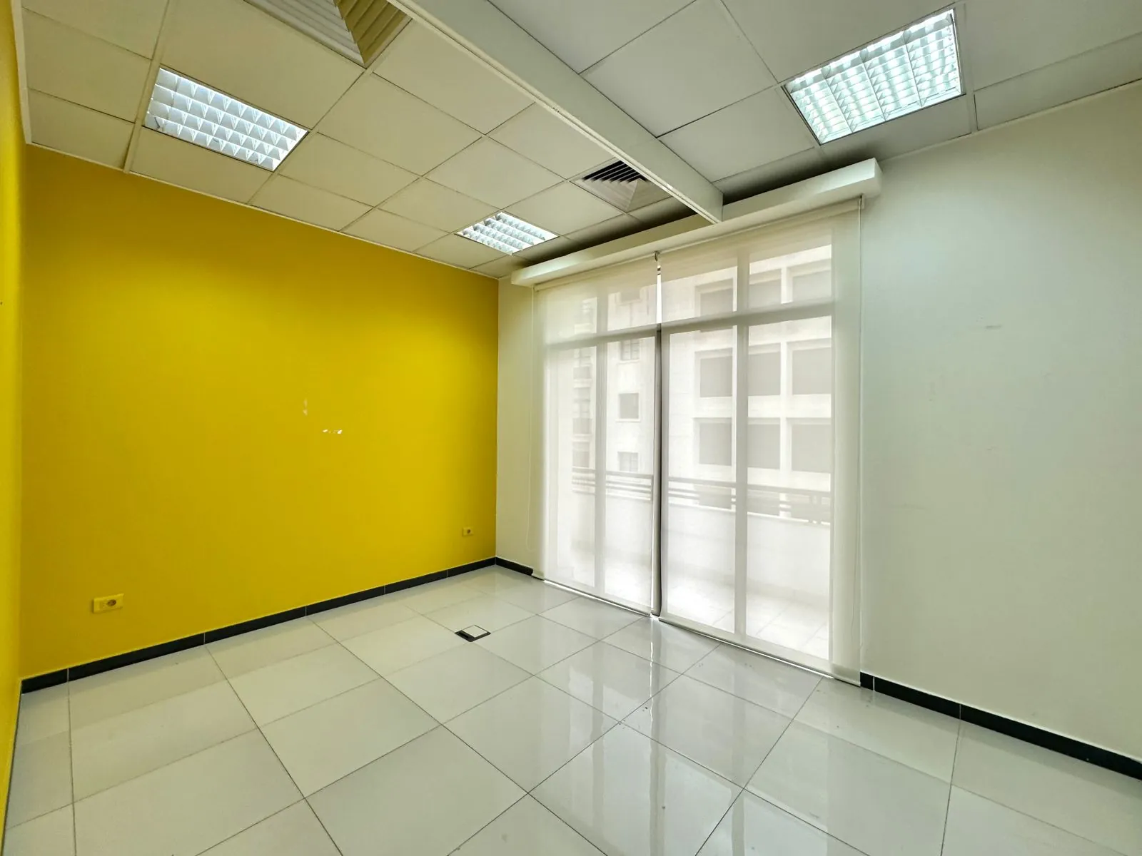 2BR Office for Rent in Downtown Beirut — الصورة 1