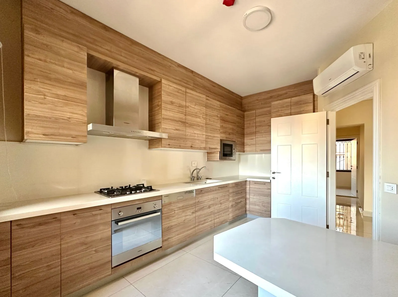 4BR Apartment for Rent in Saifi — الصورة 4