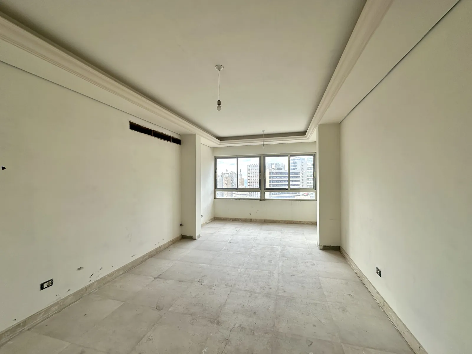 4BR Apartment for Sale in Ramlet Al Baida — photo 3