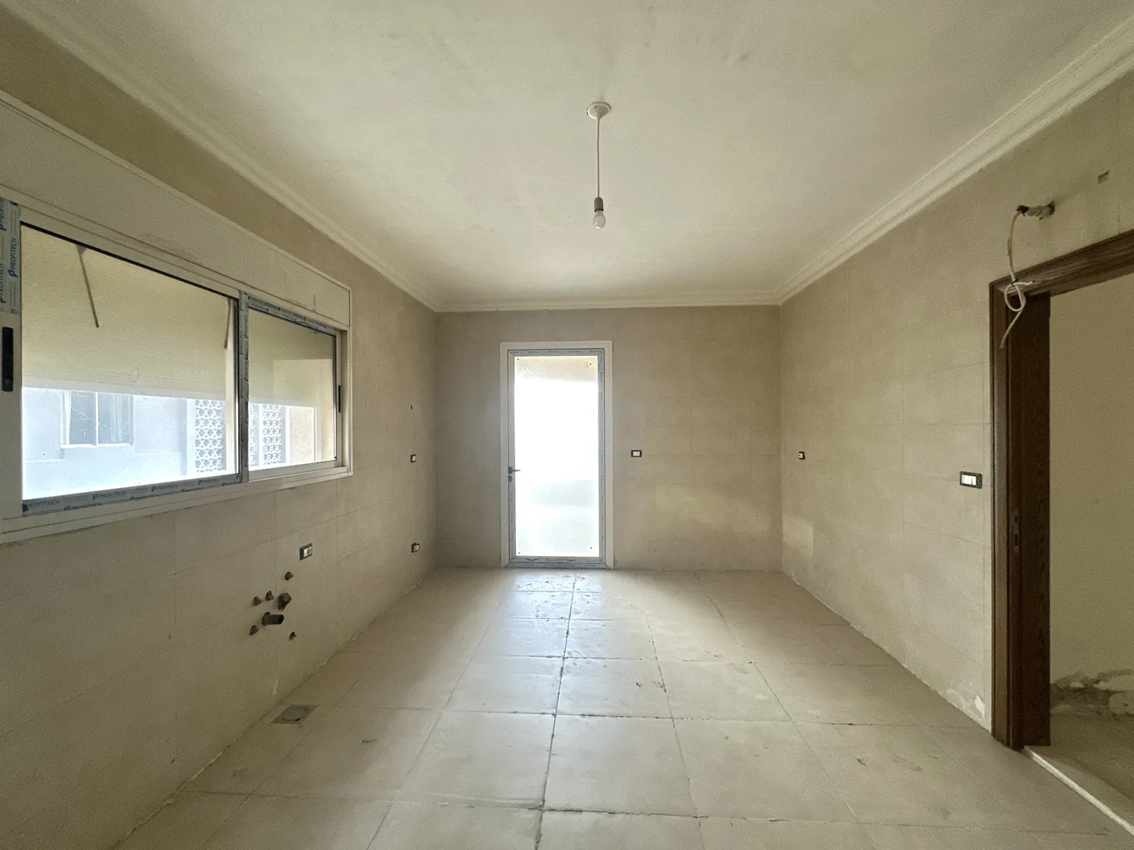 4BR Apartment for Sale in Ramlet Al Baida — photo 4