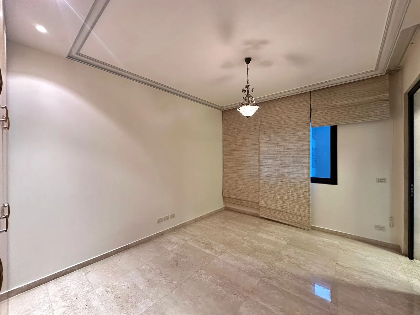 3BR Apartment for Sale in Ramlet Al Baida — photo 5