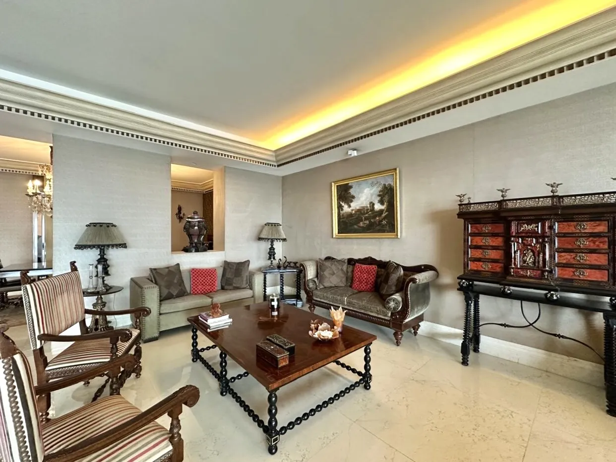 4BR Apartment for Sale in Raouche — الصورة 5