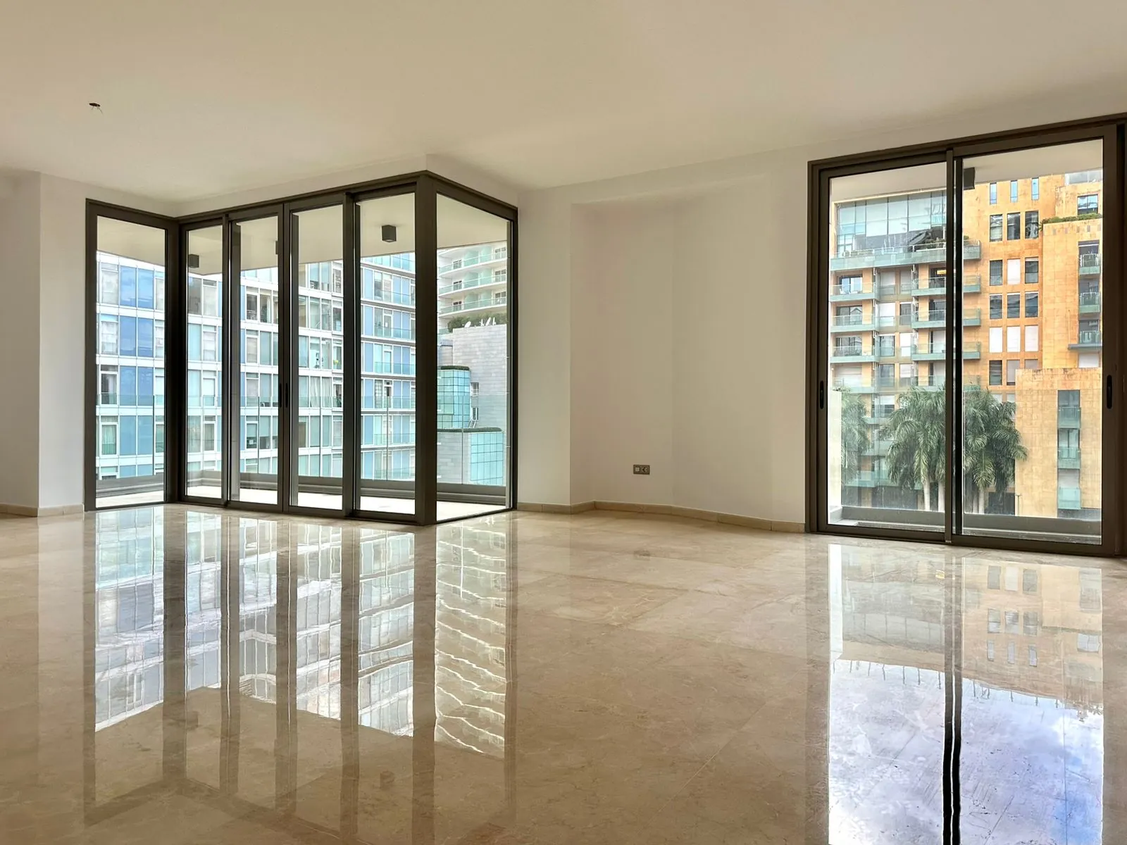 3BR Apartment for Sale in Downtown Beirut