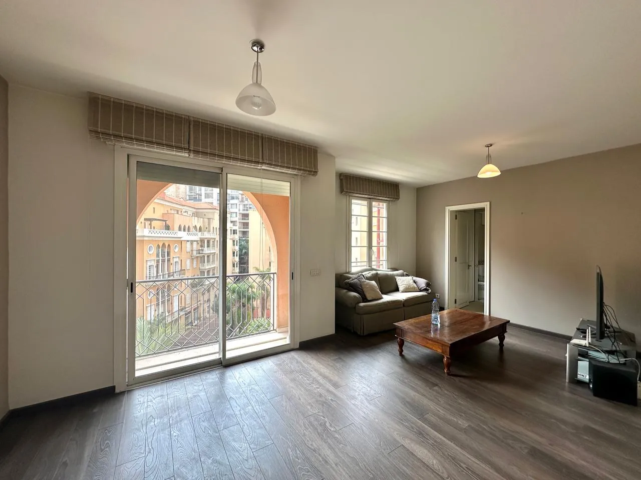 3BR Apartment for Sale in Saifi Village — الصورة 4