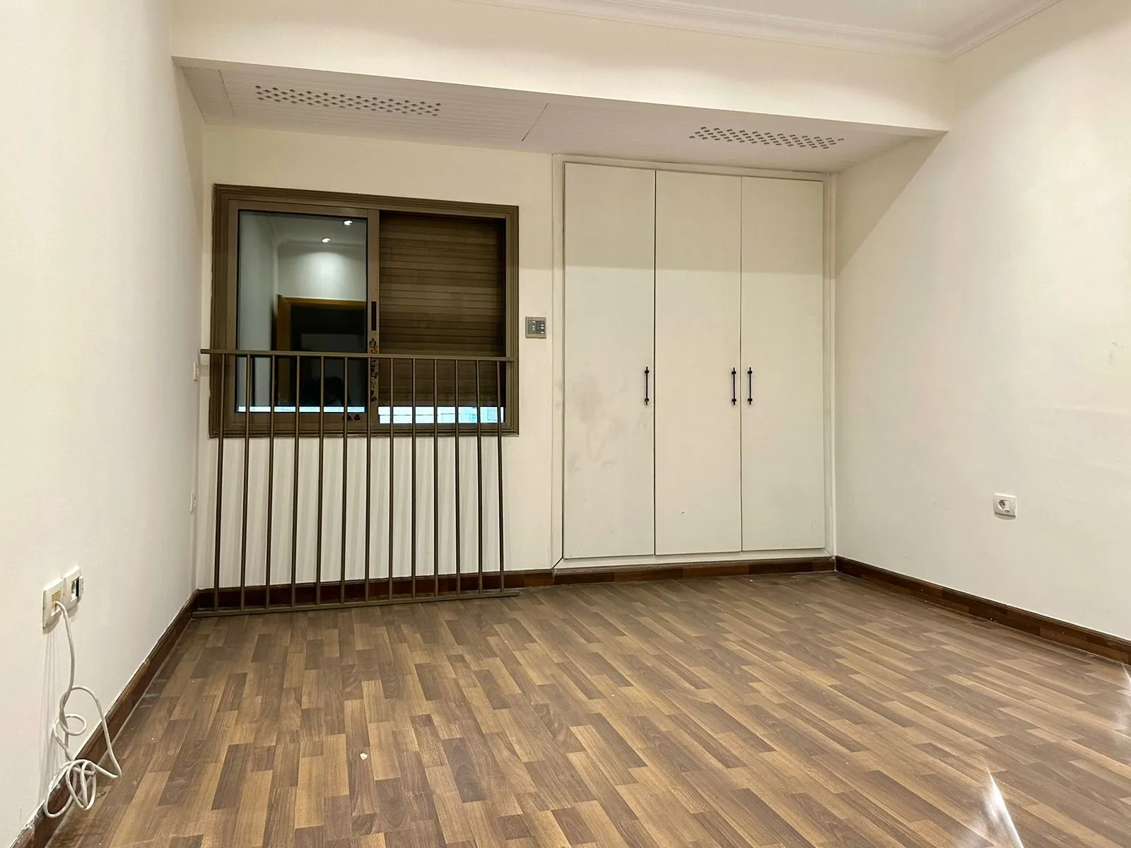 4BR Apartment for Rent in Ramlet Al Baida — الصورة 5