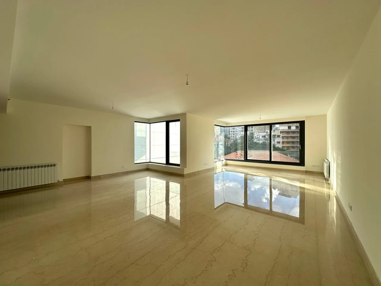 3BR Apartment for Rent in Ain Al Mraiseh