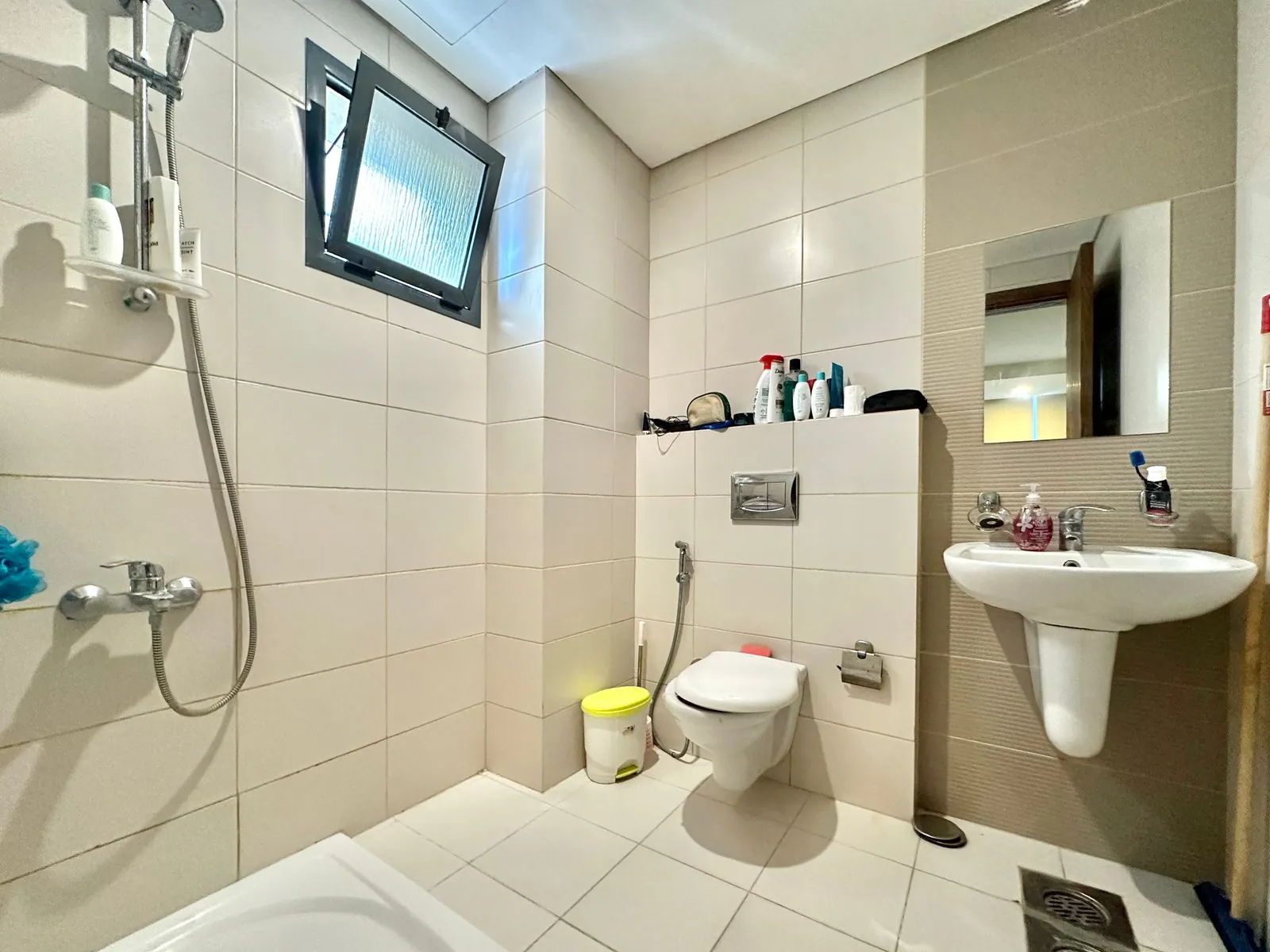 3BR Apartment for Sale in Ain Al Mraiseh — photo 5