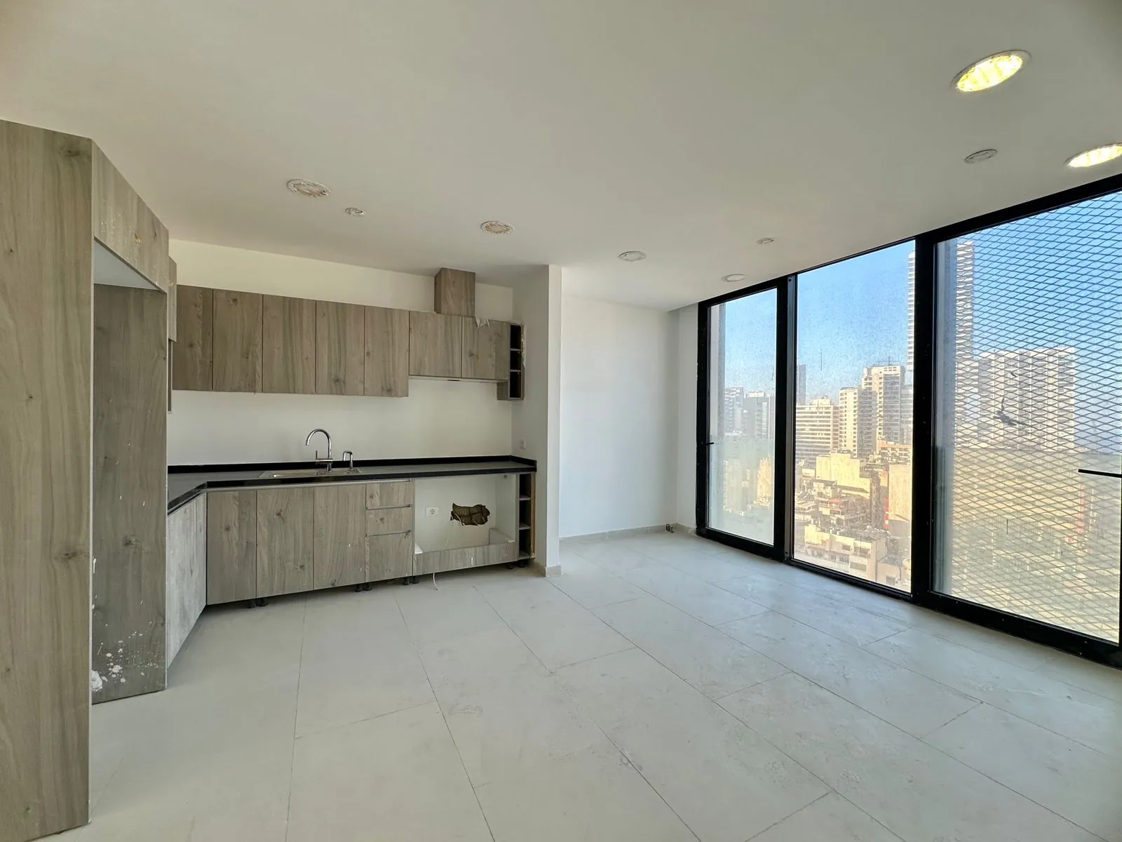 4BR Apartment for Sale in Ashrafieh — photo 4