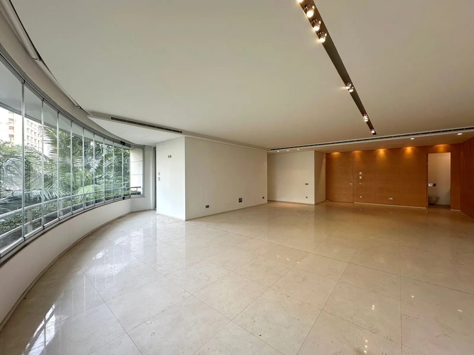3BR Apartment for Sale in Clemenceau — photo 2
