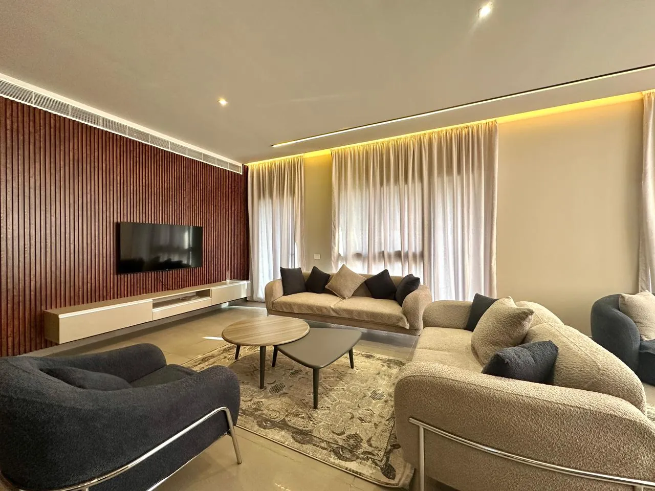 3BR Apartment for Rent in Ashrafieh