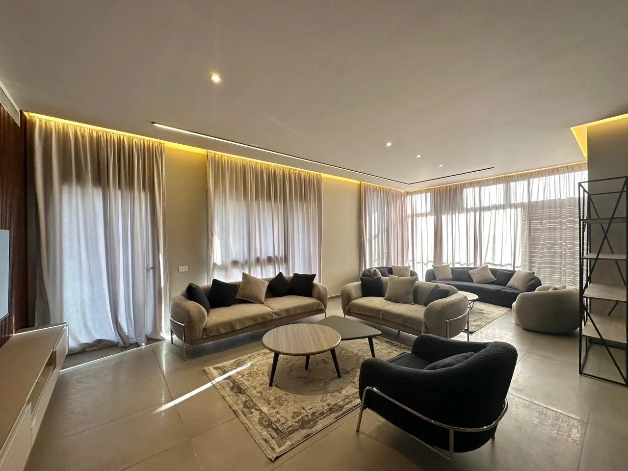 3BR Apartment for Rent in Ashrafieh — photo 2
