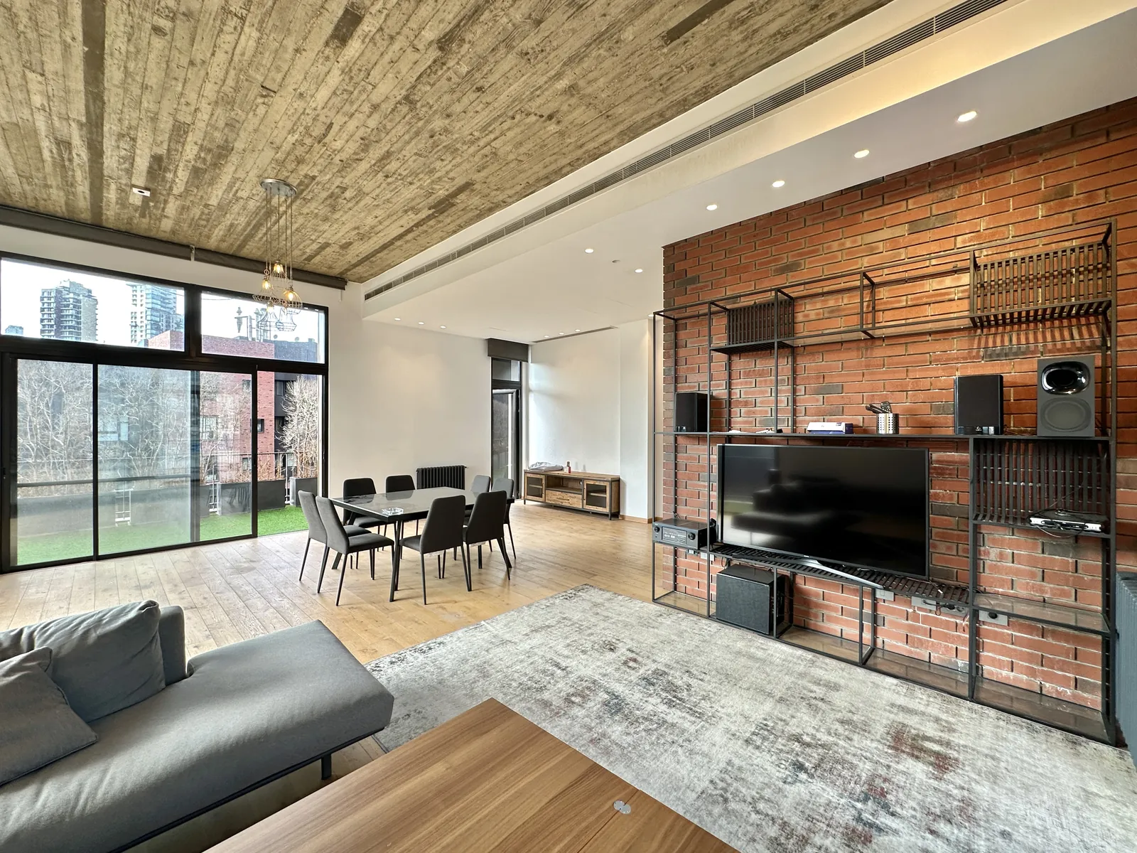 2BR Apartment for Rent in Ashrafieh