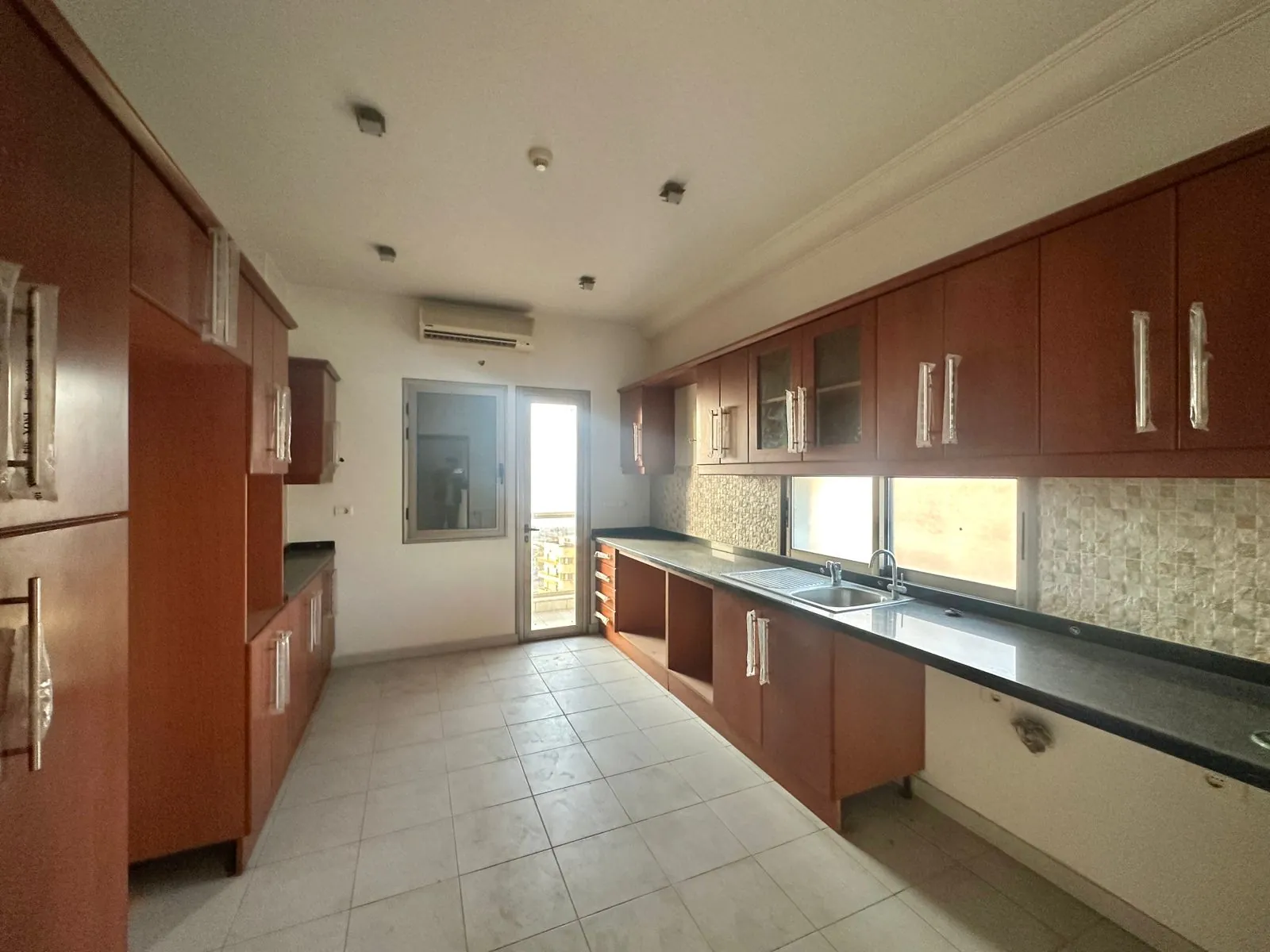 3BR Apartment for Sale in Caracas — photo 4