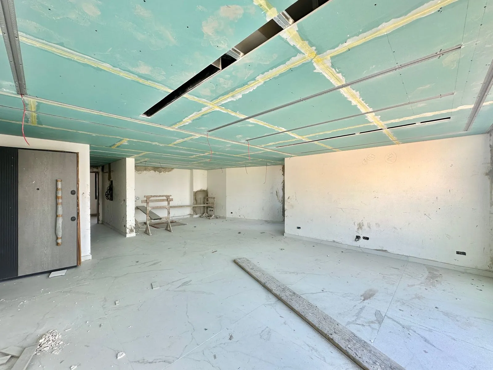 4BR Duplex for Sale in Serail — الصورة 3