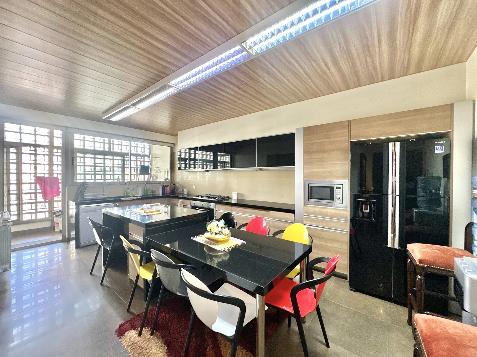 4BR Apartment for Rent in Raouche — الصورة 4
