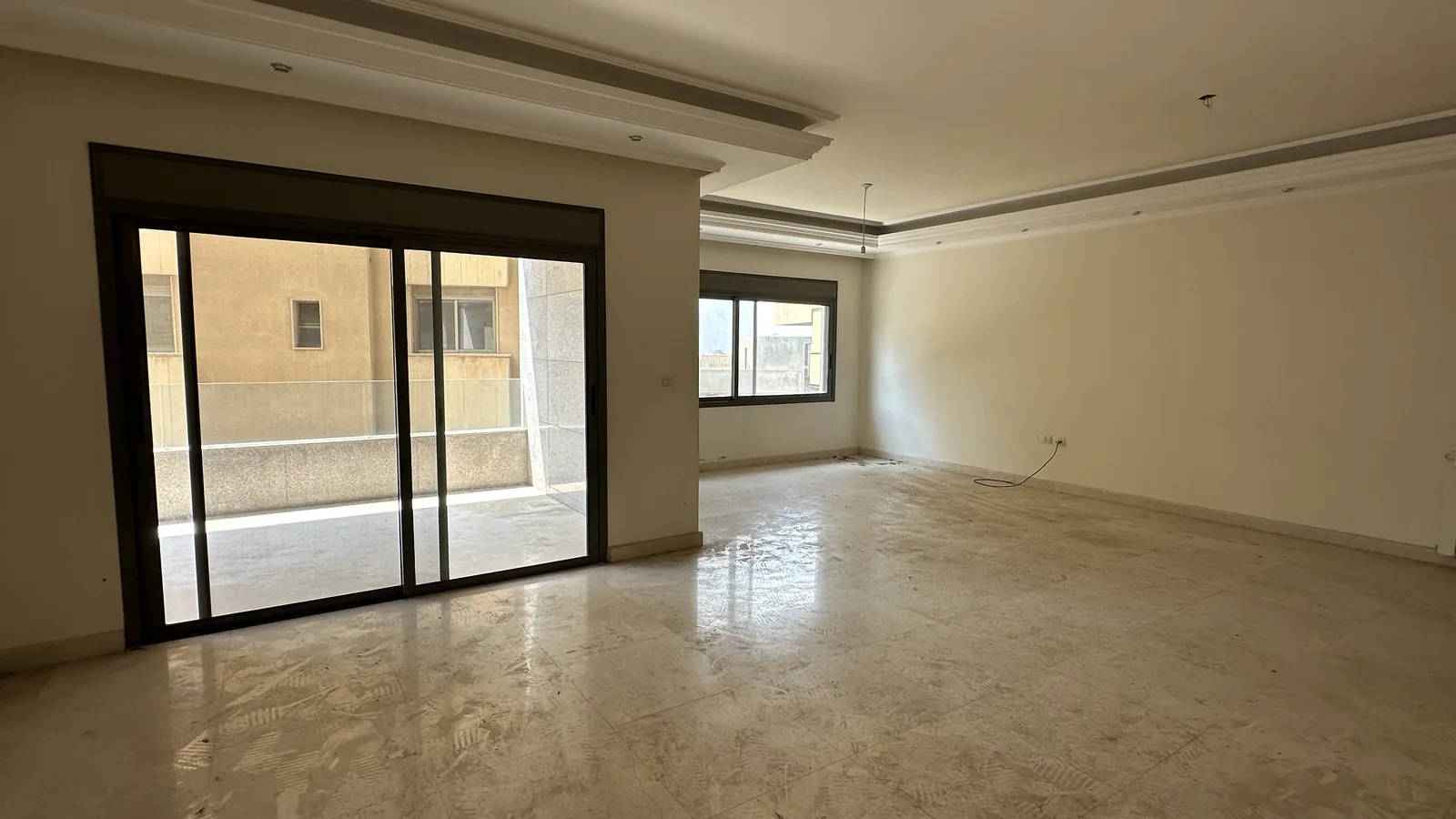 3BR Apartment for Rent in Louaize — الصورة 3