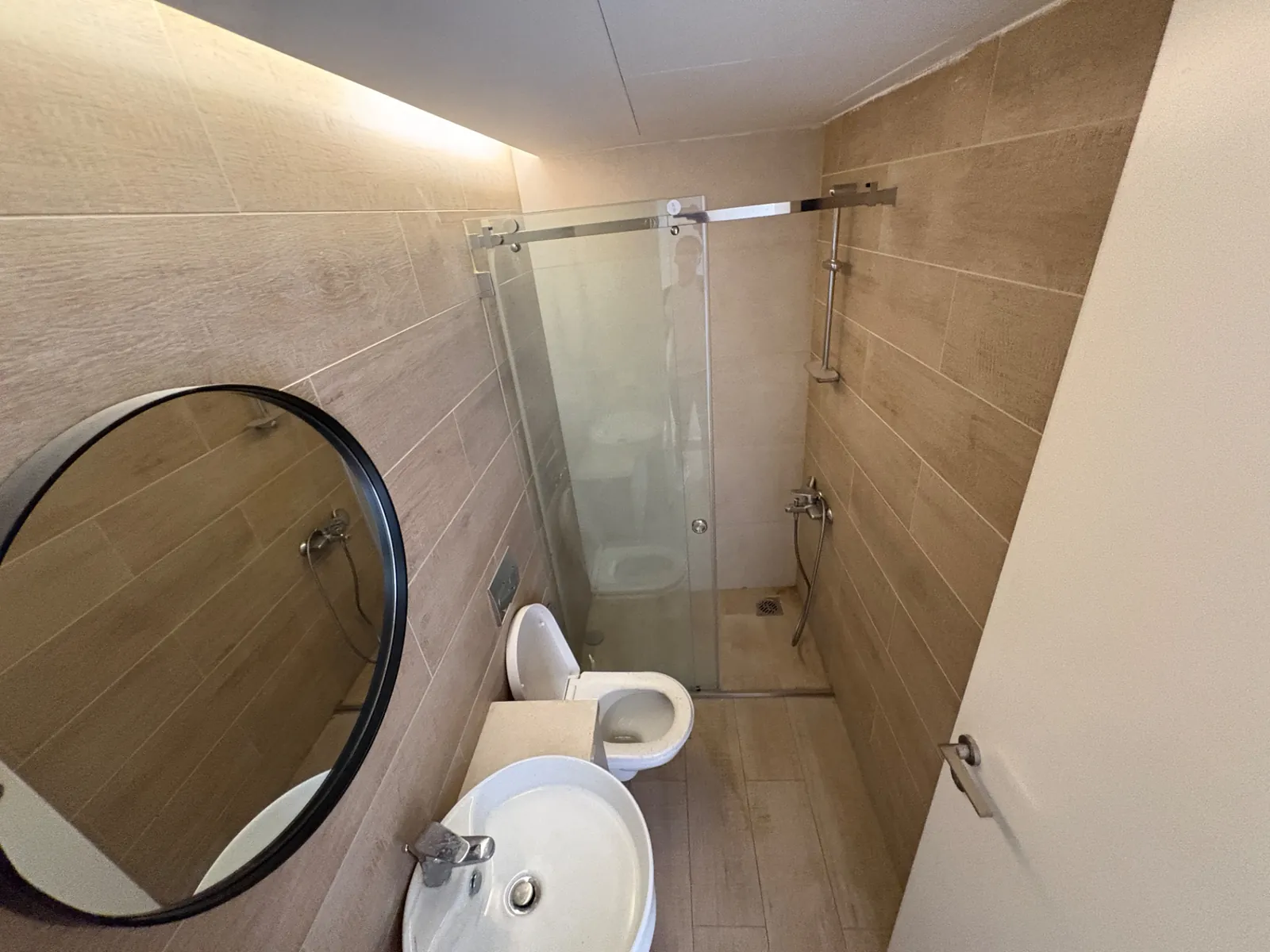 2BR Apartment for Sale in Achrafiyeh sioufi — الصورة 5