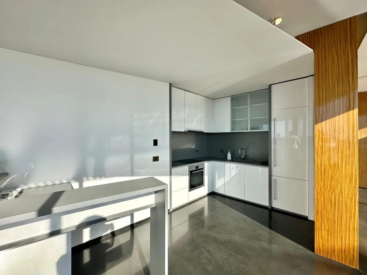 2BR Apartment for Rent in Downtown Beirut — الصورة 5