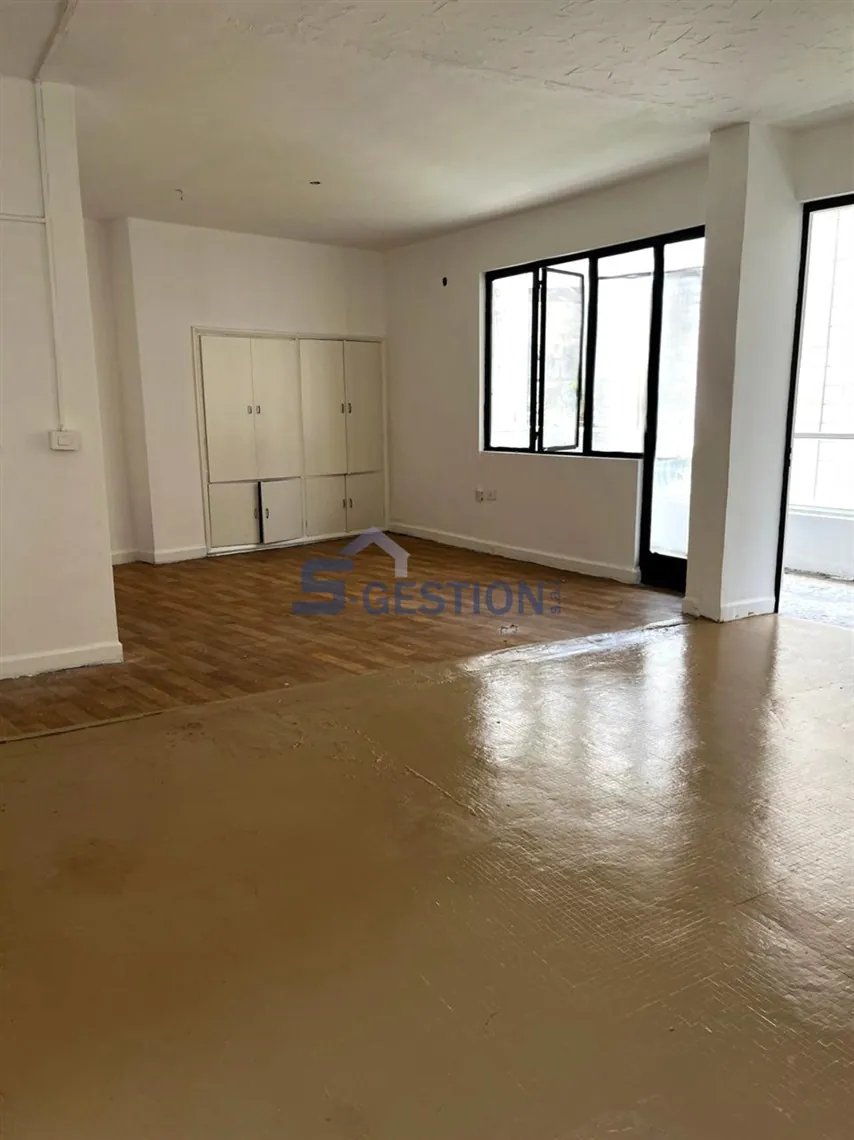Office for Rent in Achrafieh — الصورة 4