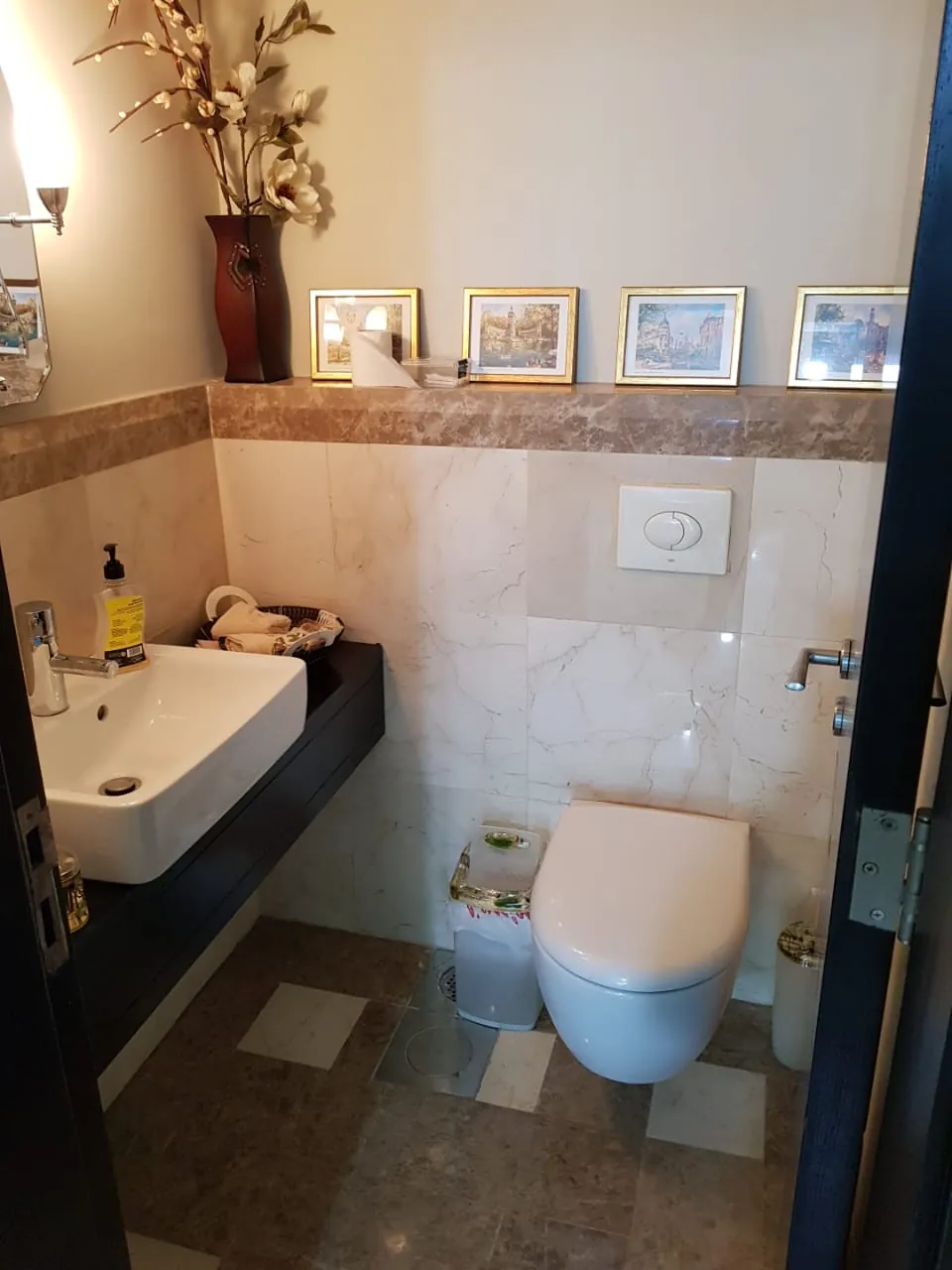 Apartment for Rent in Achrafieh — الصورة 3