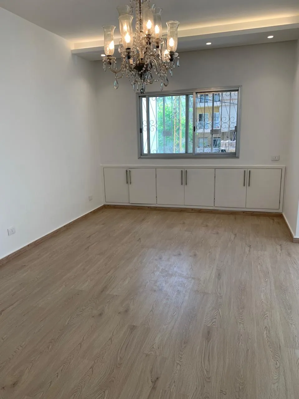 Apartment for Rent in Achrafieh — الصورة 1