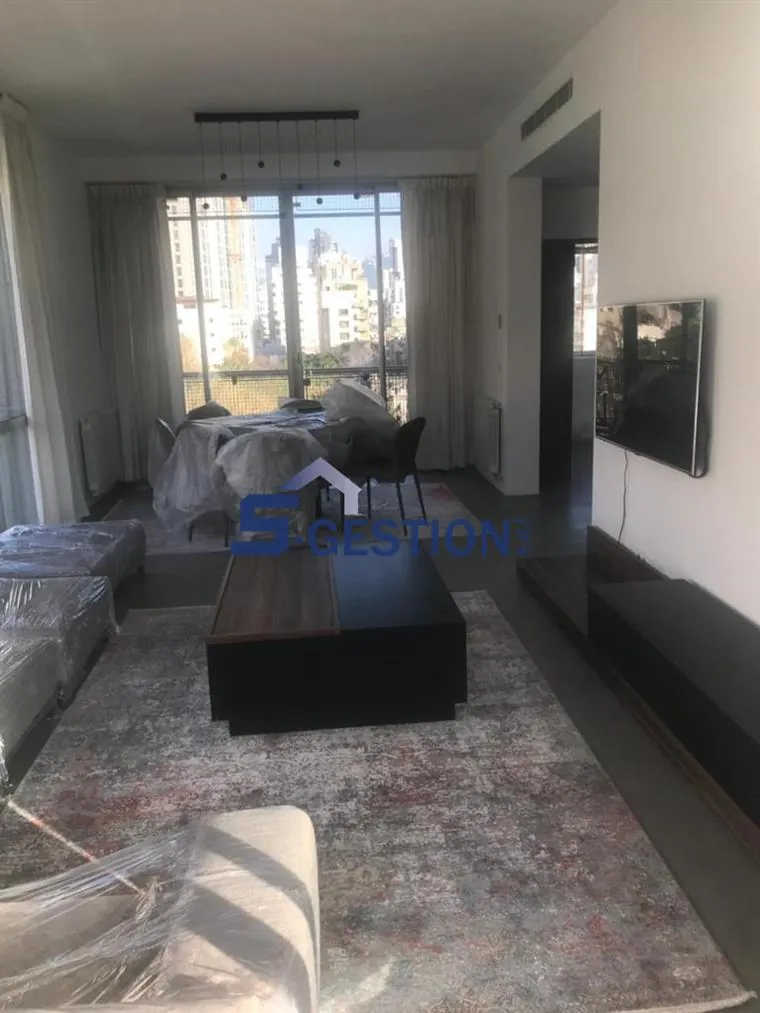 Apartment for Rent Furnished in Achrafieh — الصورة 4