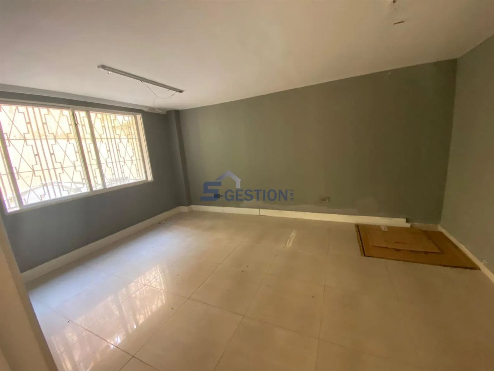 Office for Sale in Gemmayze