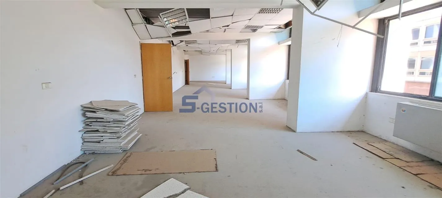 Building for Rent in Down Town — photo 4