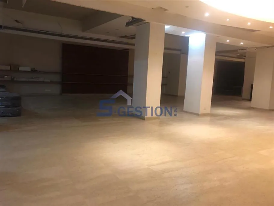 Shop Commercial Premises for Rent in Gemmayze — photo 4