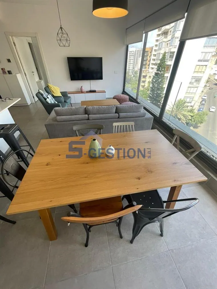 Apartment for Rent Furnished in Achrafieh — الصورة 3