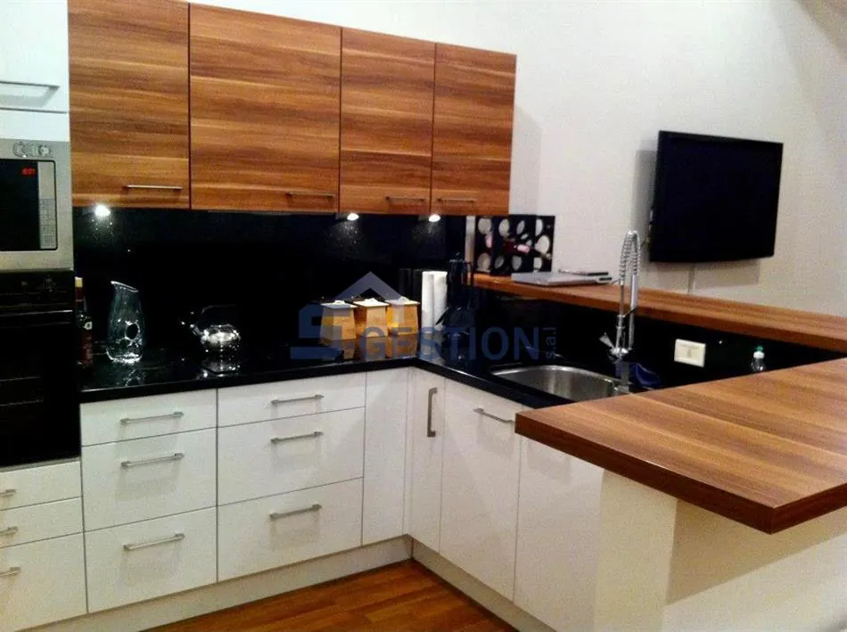 Chalet for Rent in Faraya — الصورة 3